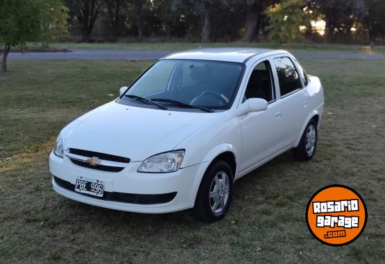 Autos - Chevrolet Corsa Classic 2015 Nafta 121000Km - En Venta