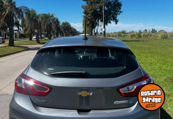Autos - Chevrolet Cruze lt 2023 Nafta 23000Km - En Venta