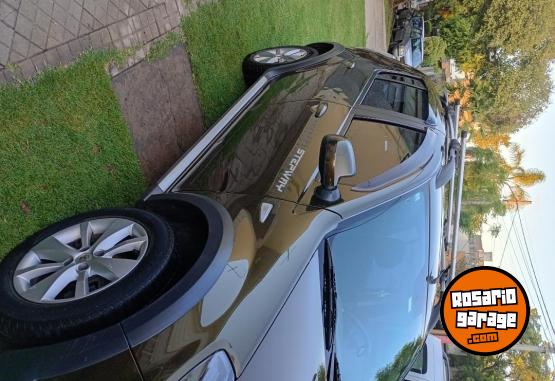 Autos - Renault Sandero Stepway confort 2014 Nafta 132000Km - En Venta