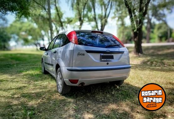 Autos - Ford Focus 2005 Nafta 220000Km - En Venta