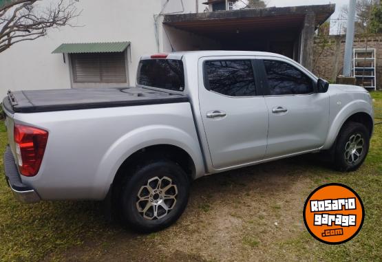 Camionetas - Nissan SE 2018 Diesel 130000Km - En Venta