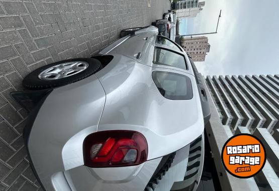 Camionetas - Renault Duster 2019 GNC 112000Km - En Venta