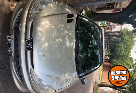Autos - Peugeot 206 2007 Nafta 133000Km - En Venta