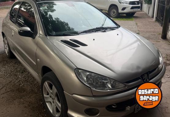 Autos - Peugeot 206 2007 Nafta 133000Km - En Venta