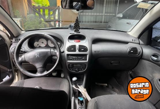 Autos - Peugeot 206 2007 Nafta 133000Km - En Venta