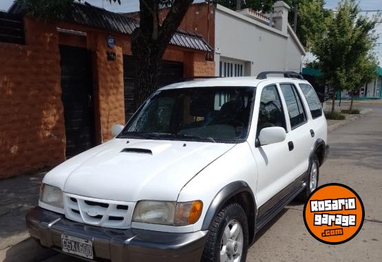Camionetas - Kia Grand Sportage 1999 Diesel 50000Km - En Venta