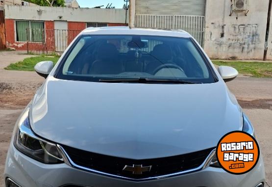 Autos - Chevrolet Cruze ltz hatbach 2018 Nafta 100000Km - En Venta