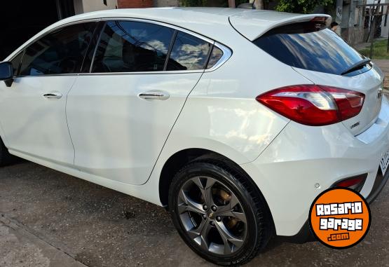 Autos - Chevrolet Cruze ltz hatbach 2018 Nafta 100000Km - En Venta