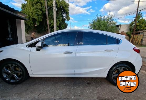 Autos - Chevrolet Cruze ltz hatbach 2018 Nafta 100000Km - En Venta