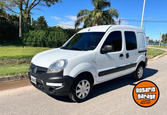 Utilitarios - Renault Kangoo 2015 Nafta 165000Km - En Venta