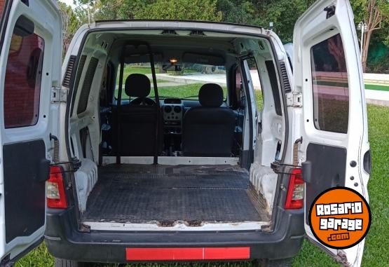 Utilitarios - Citroen Berlingo 2017 Diesel 147000Km - En Venta