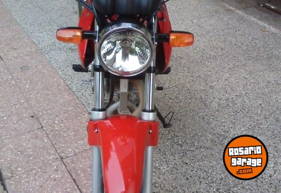 Motos - Honda TWISTER 2013 Nafta 10000Km - En Venta
