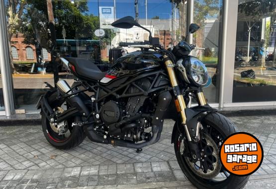 Motos - Benelli 752S 2023 Nafta 5061Km - En Venta