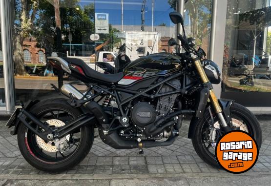 Motos - Benelli 752S 2023 Nafta 5061Km - En Venta