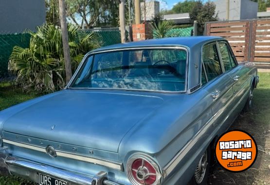 Autos - Ford Falcon deluxe 1983 Nafta 72000Km - En Venta