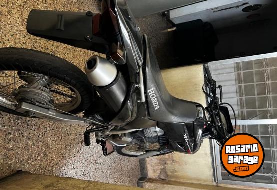 Motos - Honda Tornado 2008 Nafta 14000Km - En Venta