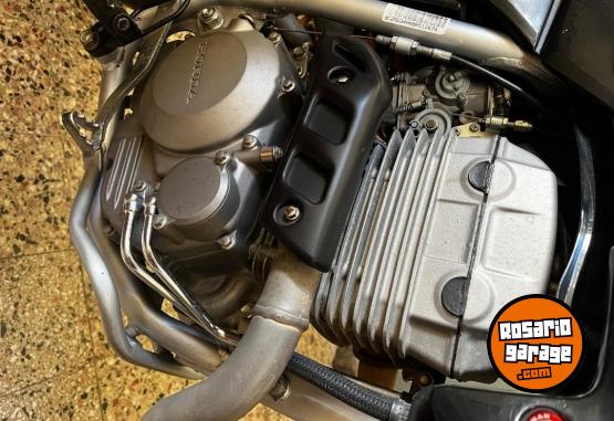 Motos - Honda Tornado 2008 Nafta 14000Km - En Venta