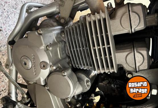 Motos - Honda Tornado 2008 Nafta 14000Km - En Venta