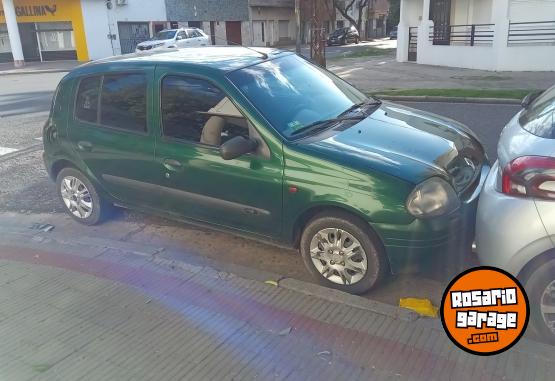 Autos - Renault Clio2 2000 Nafta 220000Km - En Venta