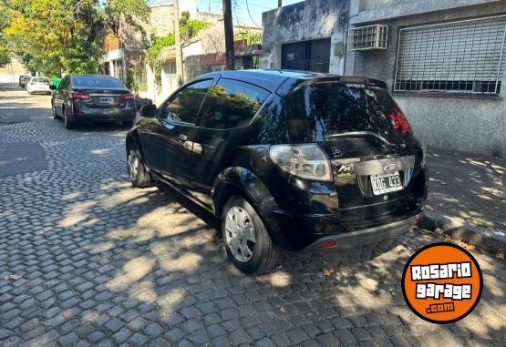 Autos - Ford ka viral 2011 Nafta 177000Km - En Venta