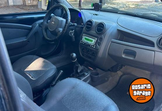 Autos - Ford ka viral 2011 Nafta 177000Km - En Venta