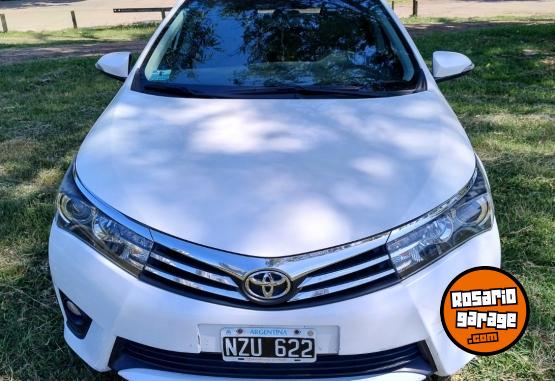 Autos - Toyota Corolla 2014 Nafta 140000Km - En Venta