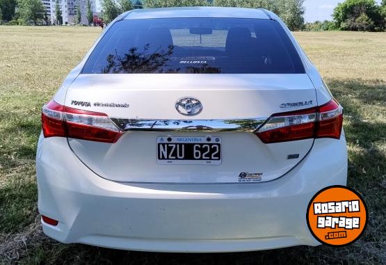 Autos - Toyota Corolla 2014 Nafta 140000Km - En Venta