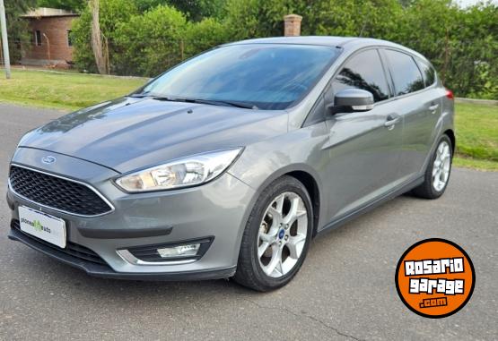 Autos - Ford FOCUS SE plus Cruze 308 2016 Nafta 91000Km - En Venta