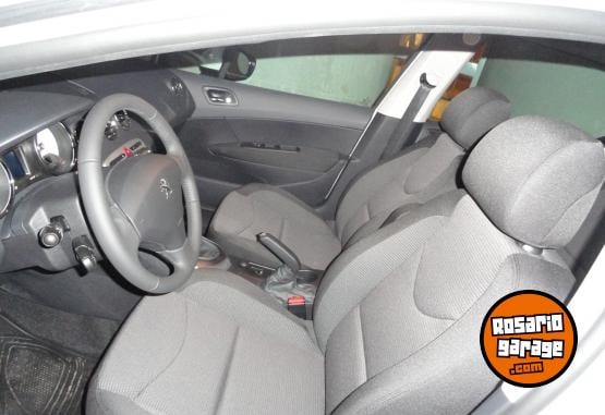 Autos - Peugeot 308 2015 Nafta 159000Km - En Venta