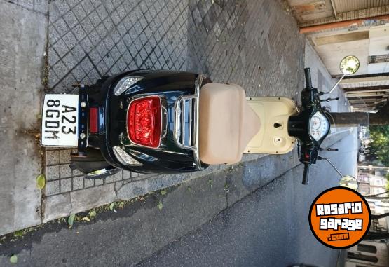 Motos - Motomel Strato Euro 150 2025 Nafta 6200Km - En Venta