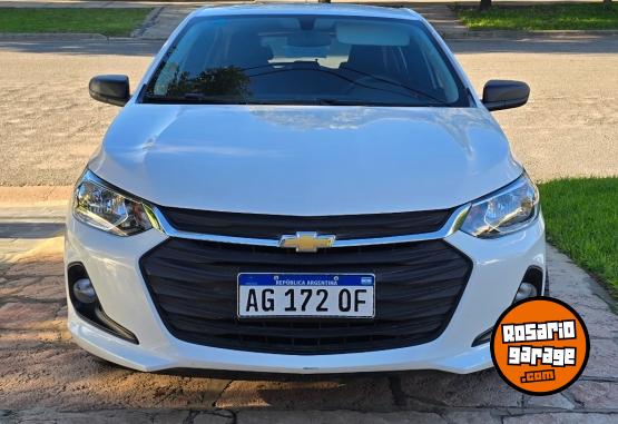 Autos - Chevrolet Onix 2023 Nafta 21800Km - En Venta