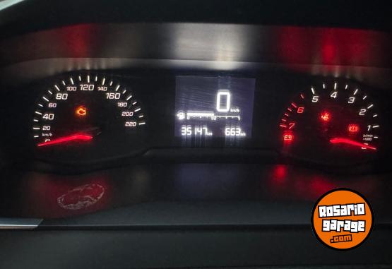 Autos - Peugeot Peugeot 208 2021 Nafta 34500Km - En Venta