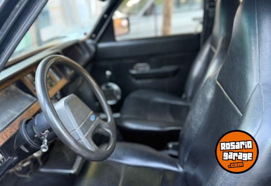 Autos - Ford Falcon ghia 1983 GNC 60000Km - En Venta