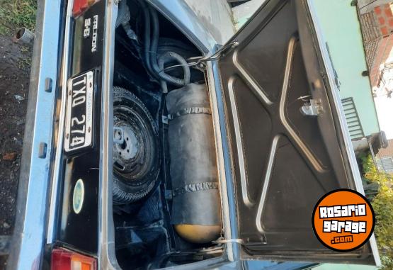 Autos - Ford Falcon ghia 1983 GNC 60000Km - En Venta