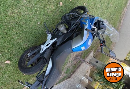 Motos - CF Mt 650 2023 Nafta 6300Km - En Venta