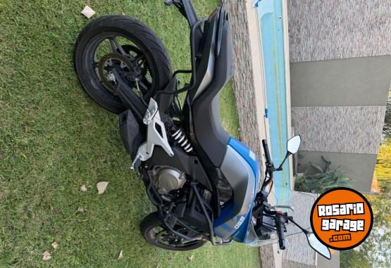 Motos - CF Mt 650 2023 Nafta 6300Km - En Venta