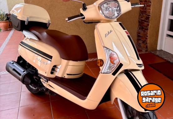 Motos - Kymco Like 125 2023 Nafta 8900Km - En Venta