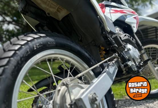 Motos - Honda Tornado 2018 Nafta 40000Km - En Venta