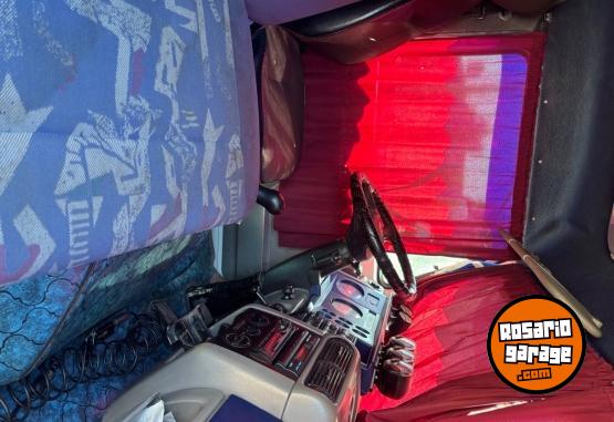 Camiones y Grúas - Camión Volkswagen 17220 - En Venta