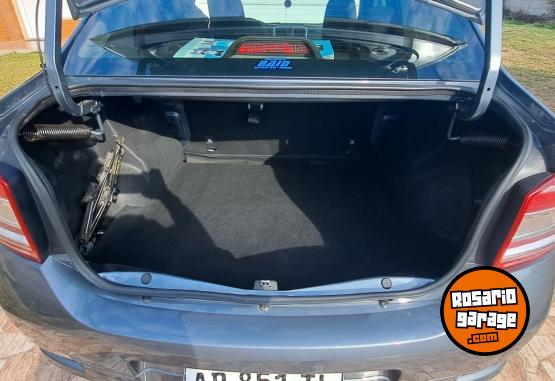 Autos - Renault LOGAN 2019 Nafta 120000Km - En Venta