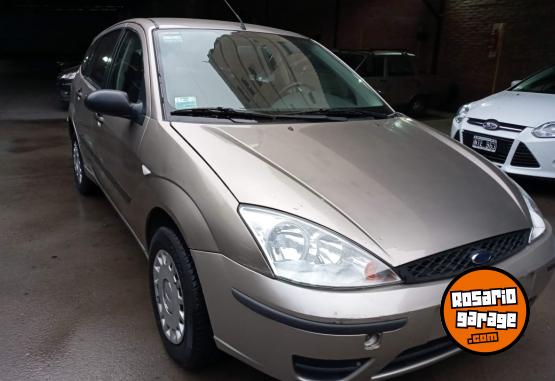 Autos - Ford Focus Gu�a 2005 Nafta 90000Km - En Venta