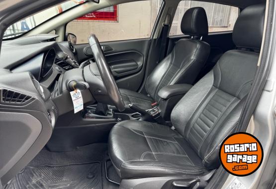 Autos - Ford Kinetic titanium 2015 Nafta 125524Km - En Venta