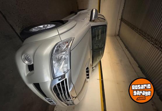 Camionetas - Toyota Hilux 2013 Diesel 108000Km - En Venta