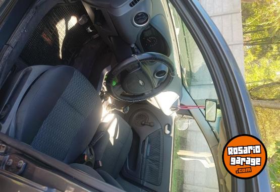 Autos - Ford Fiesta max 2006 GNC 340000Km - En Venta