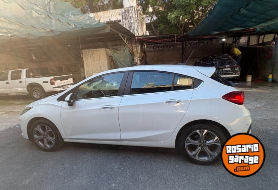Autos - Chevrolet Cruze Premier (Hatch) 2023 Nafta 62300Km - En Venta