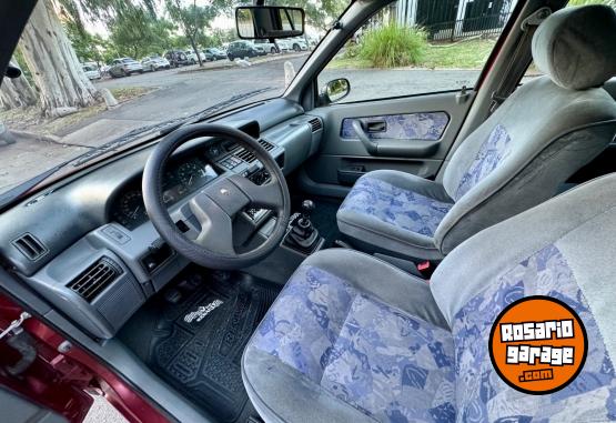 Autos - Renault Clío 1995 Nafta 180000Km - En Venta