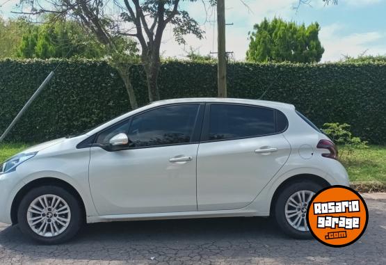Autos - Peugeot 208 allure 1.6 2018 Nafta 72000Km - En Venta