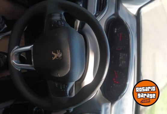 Autos - Peugeot 208 allure 1.6 2018 Nafta 72000Km - En Venta