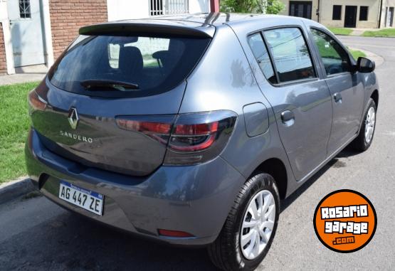 Autos - Renault Sandero Life 1.6 2024 Nafta 20000Km - En Venta