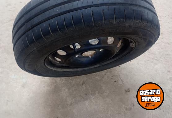 Accesorios para Autos - Cubierta con llanta rodado 13 - En Venta